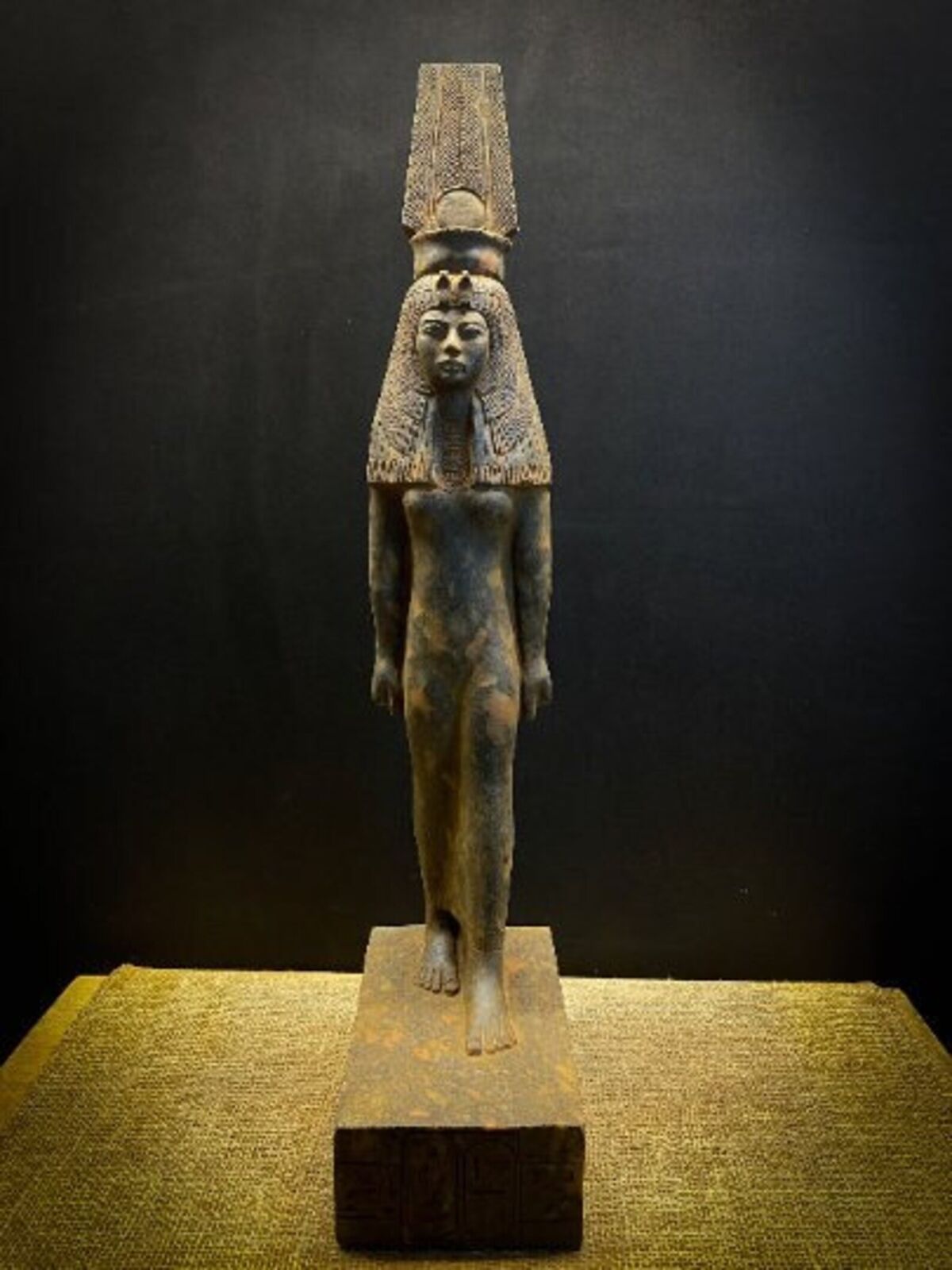 Handmade Real Granite Queen Tiye statue, Egyptian Queen Tiye, Handmade in Egypt