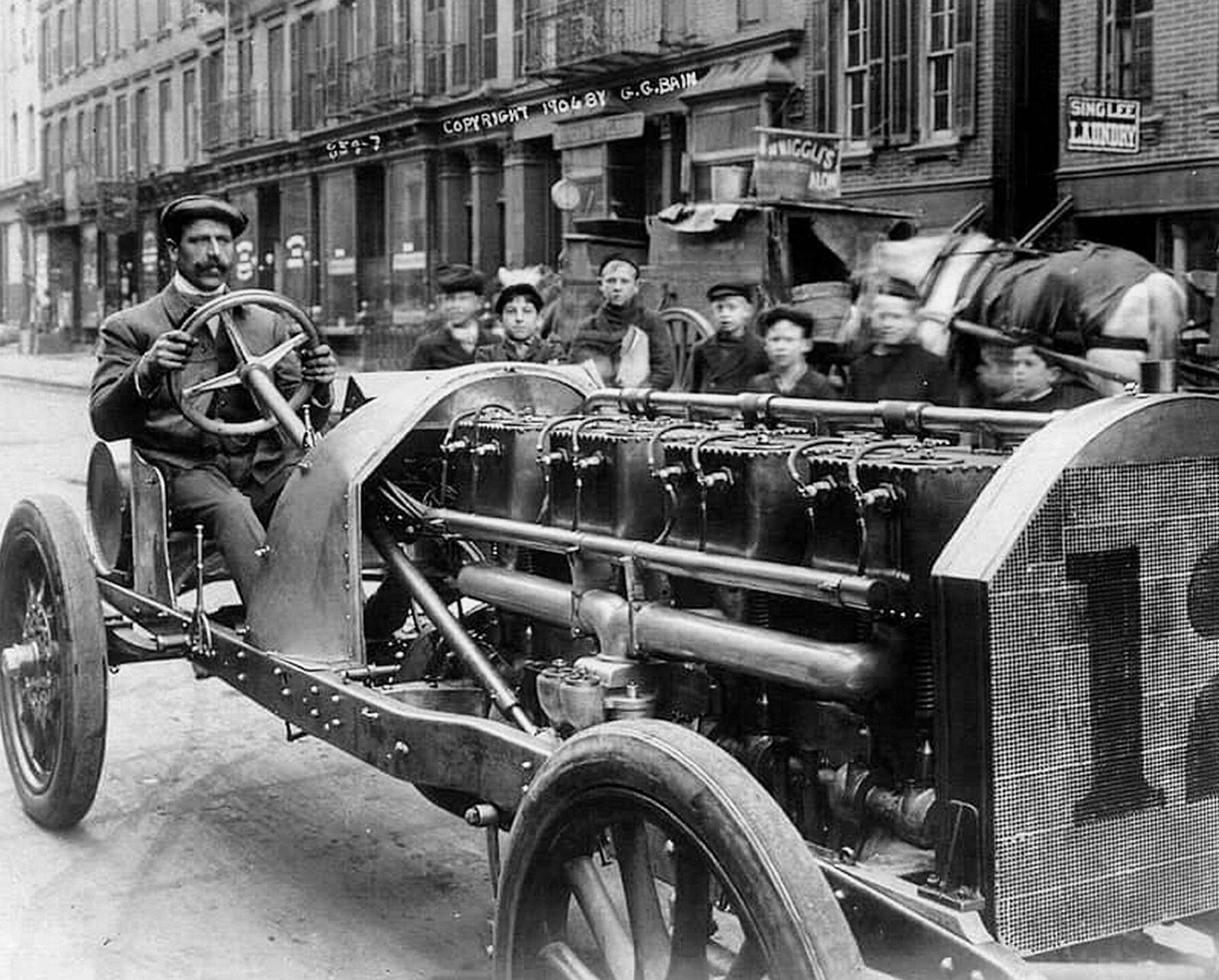 1906 VANDERBILT Driving His 250 HP RACER 8.5x11 Photo