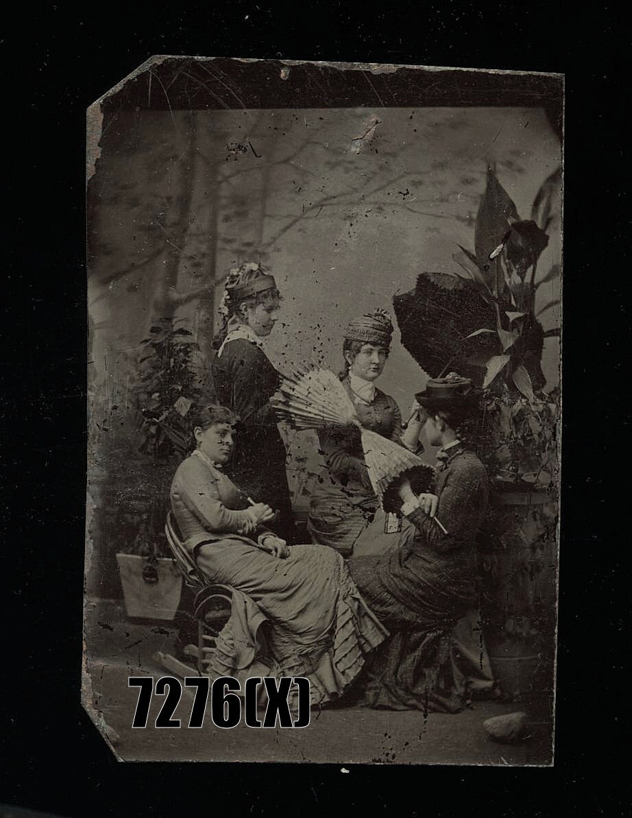 Victorian Women Back Turned to camera Antique Tintype Photo Unusual 1800s Creepy
