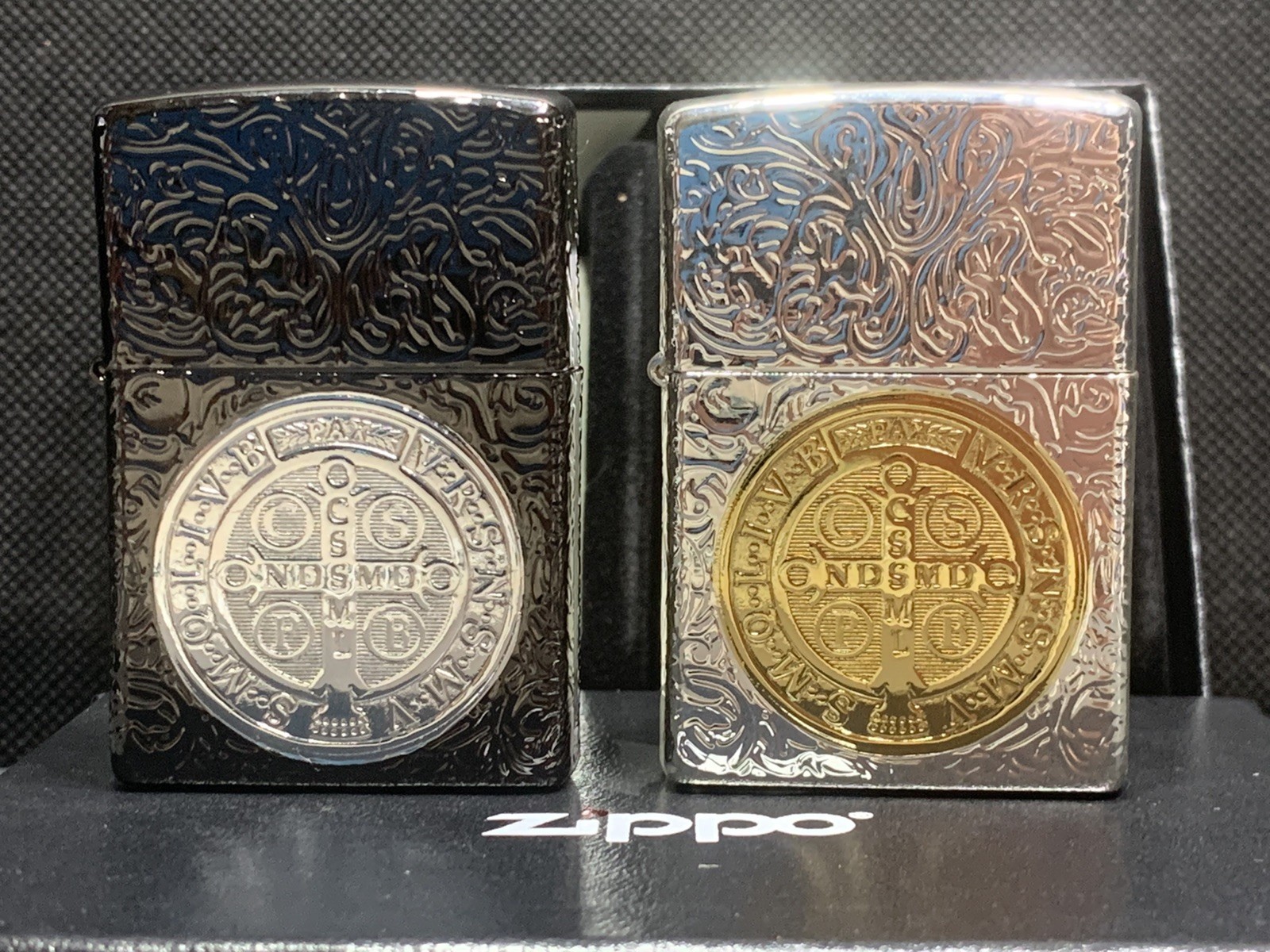 LOT 2-set Zippo Lighter  5-side Black and silver Constantine NEW IN DOUBLE BOX