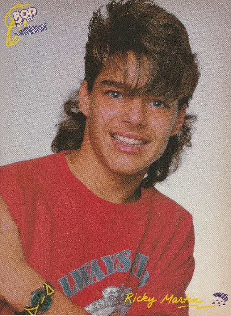 Ricky Martin Menudo teen pinup clipping vintage 80s Bop red shirt young boy Bop