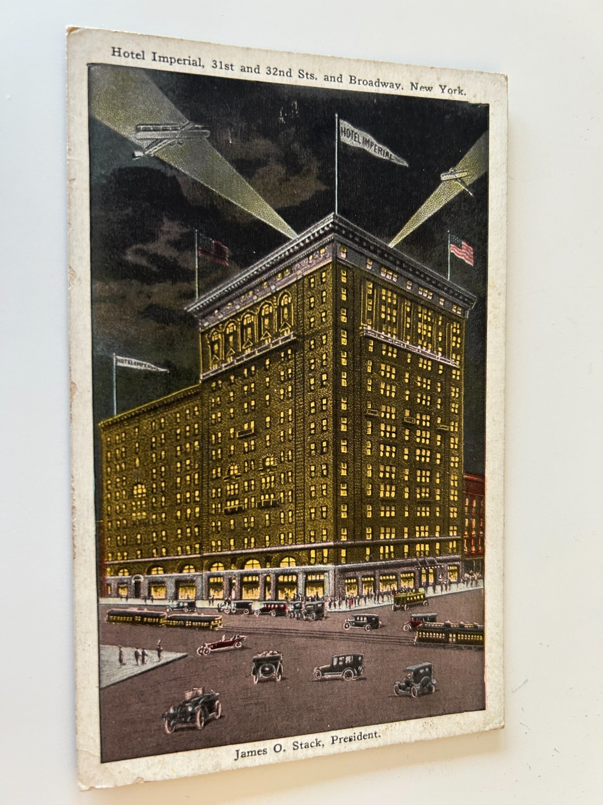 Hotel Imperial 31st and 32nd Sts and Broadway New York NY Postcard