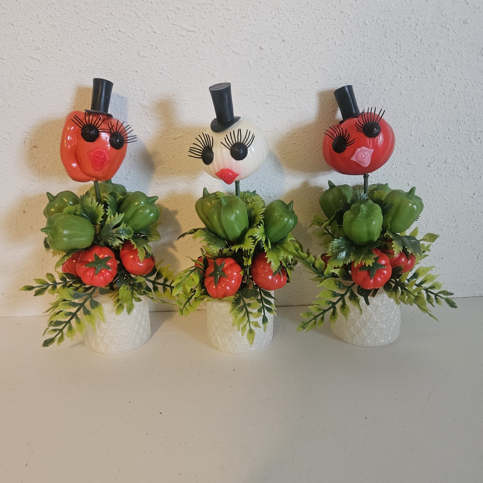 3 VTG 60s Anthropomorphic Veggie Head Kitchen Decor Kitschy Eyelashes Hong Kong