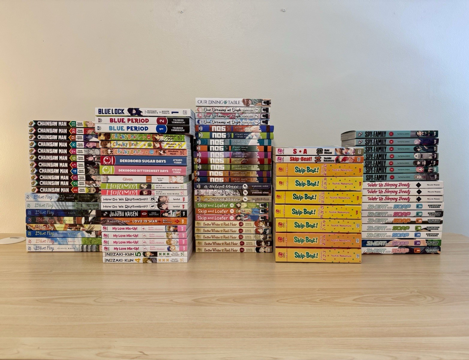 HUGE SHOJO & SHOUNEN MANGA LOT 90+ Volumes. Almost all are UNREAD