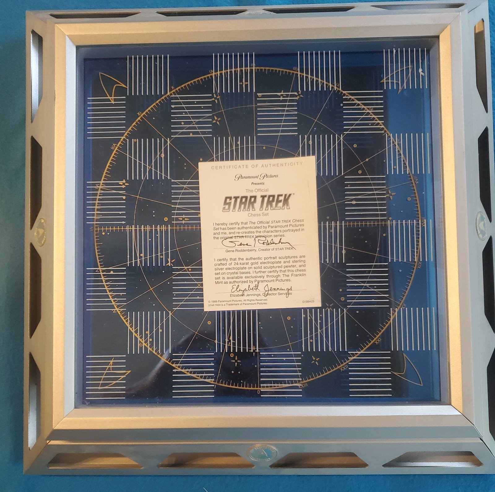 Official Star Trek 25th Anniversary Chess Set 1992 Franklin Mint