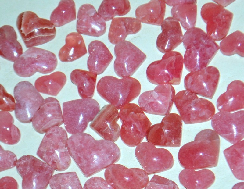88 pcs LOT Rhodochrosite Gemmy Hearts deep red from Argentina * Bulk * A+