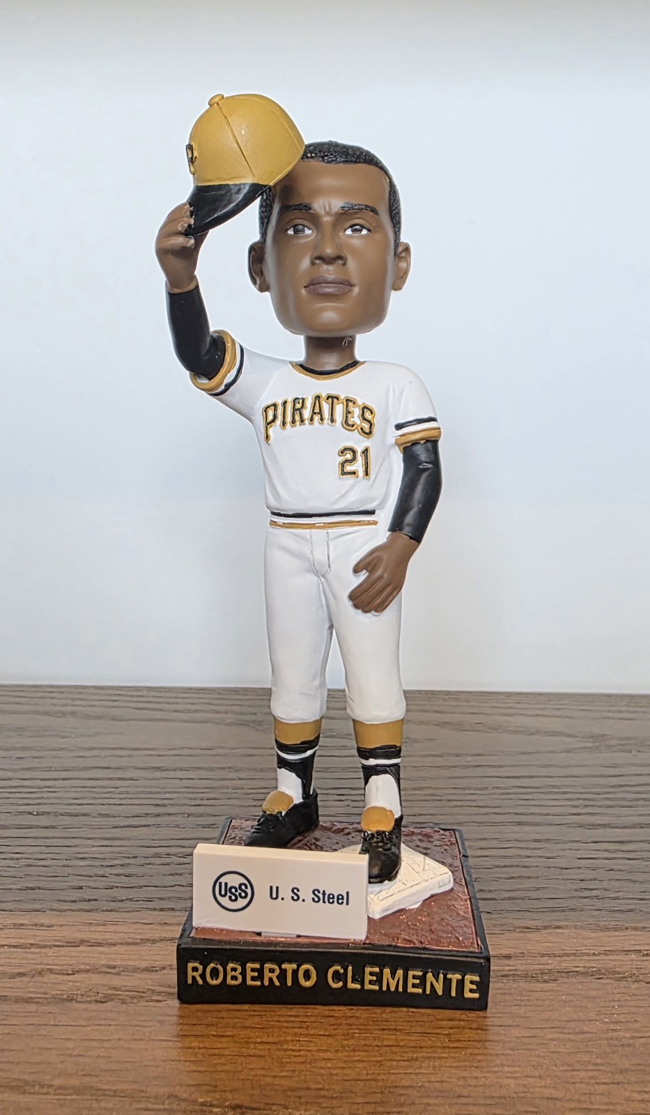  Roberto Clemente Pittsburgh Pirates/ US Steel #21 Bobblehead w/ Stand