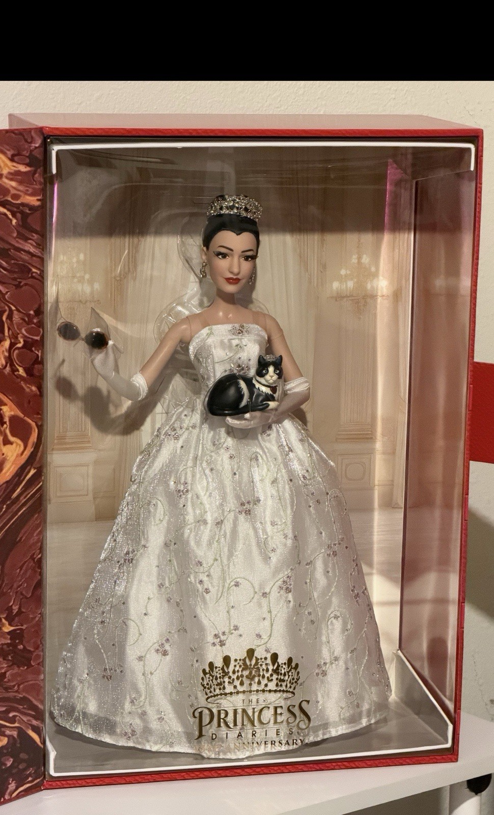 IN HAND Disney D23 Exclusive 2026 Princess Diaries Mia Thermopolis LE 2500 Doll
