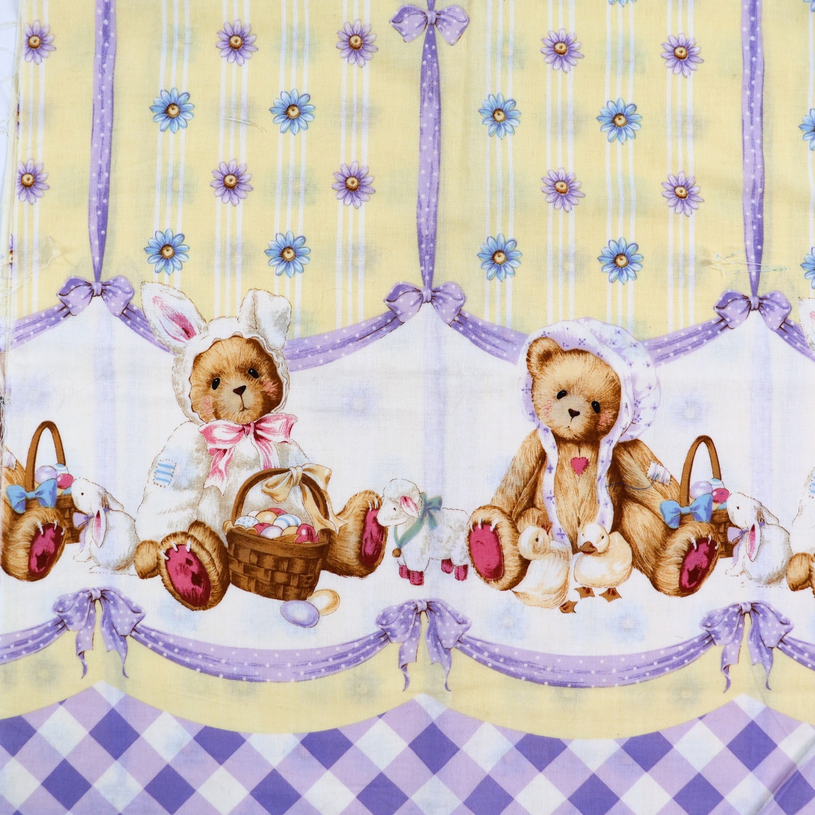 Vintage 1999 Daisy Kingdom Cherished Teddies Easter Border Cotton 35\