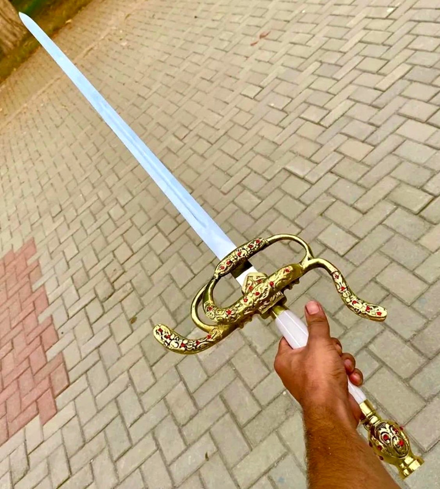 Handmade Scottish Highlander Sword - Medieval Highland with Gold Hilt + Scabbard