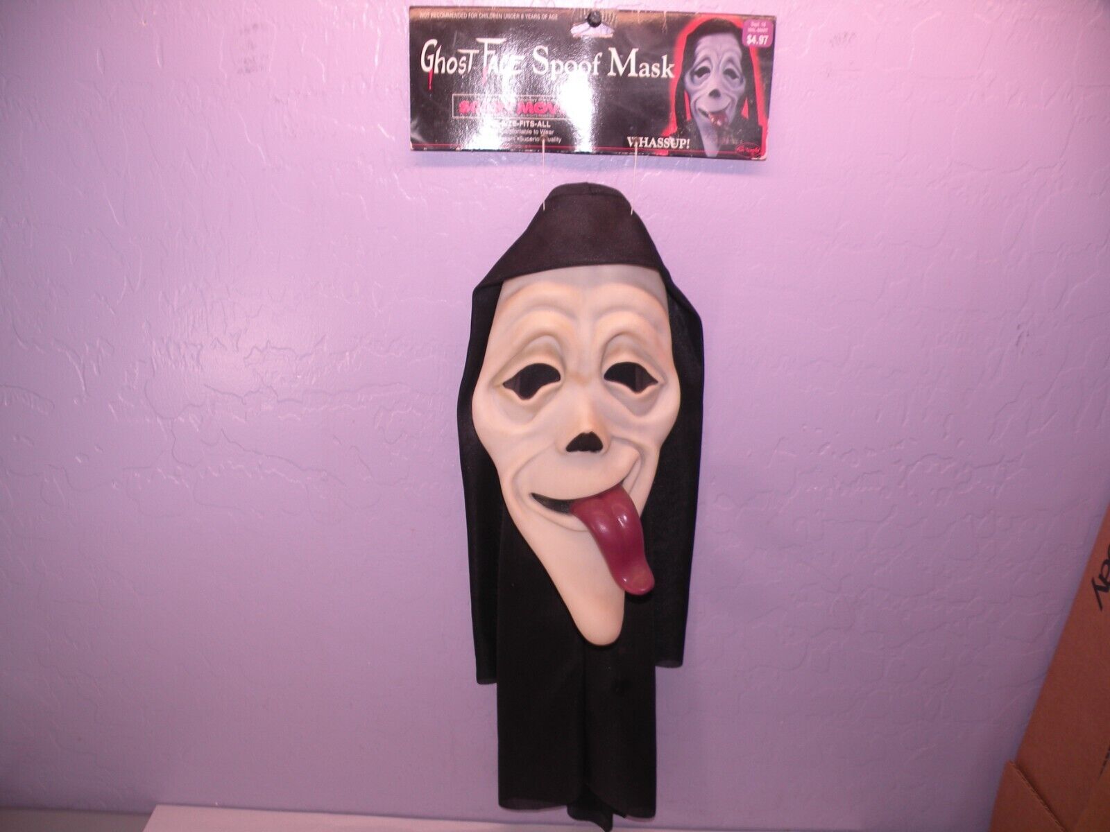 2000 Vintage Fun World SCARY MOVIE Spoof Mask Ghost Face SCREAM Tongue Out
