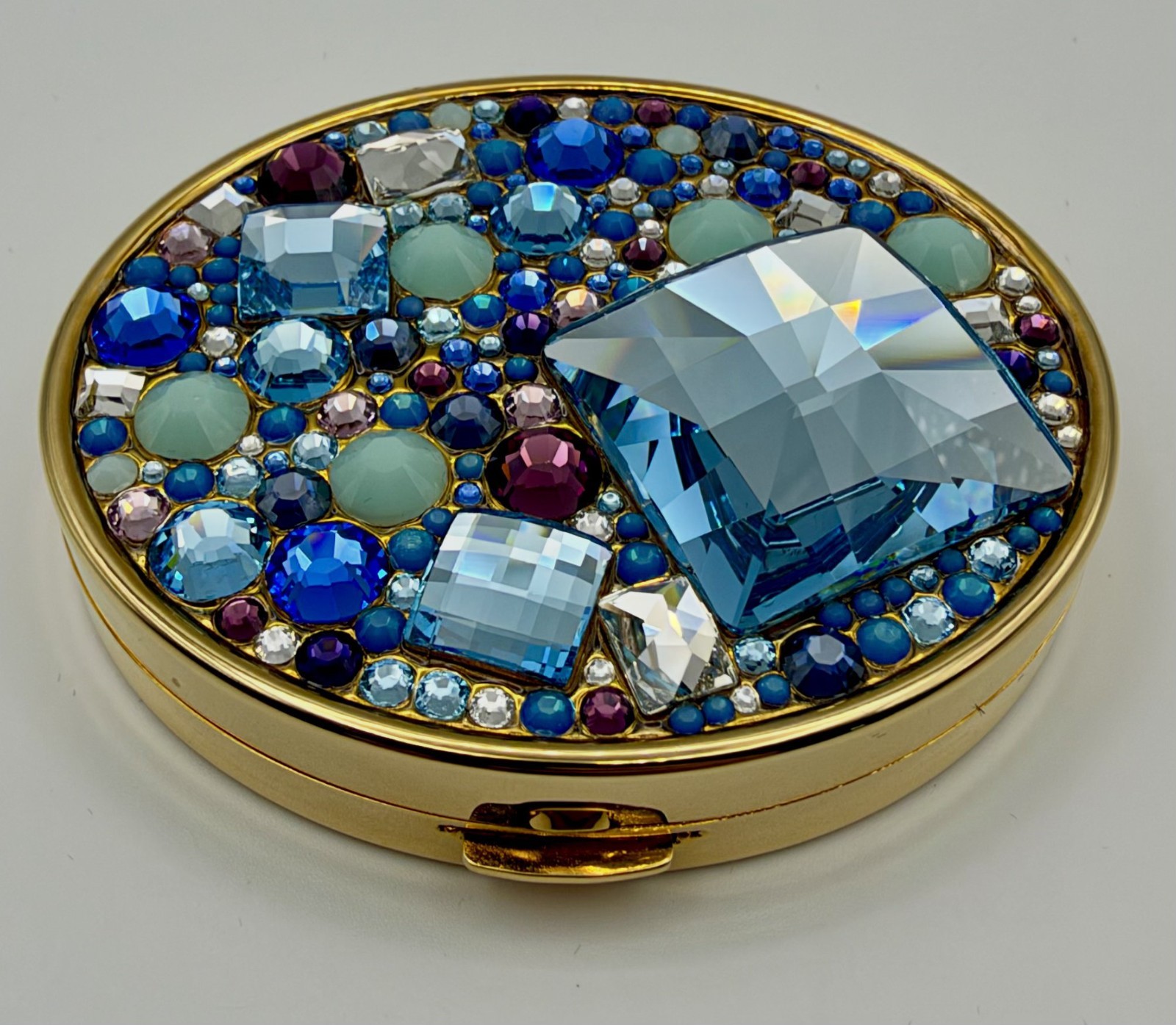 2009 Estee Lauder Twinkling Sky Re-Nutriv Powder Compact Box Pouch