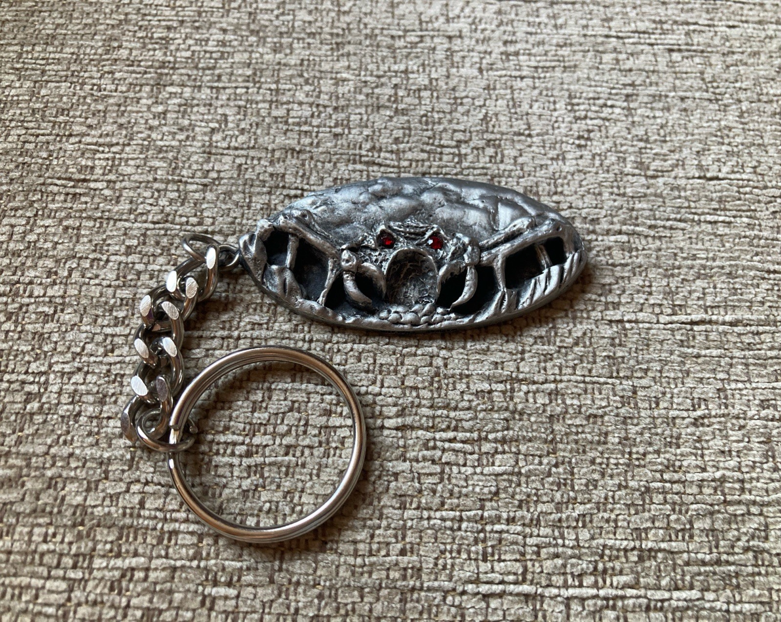 Alton Towers Vintage Nemesis Keyring Rare