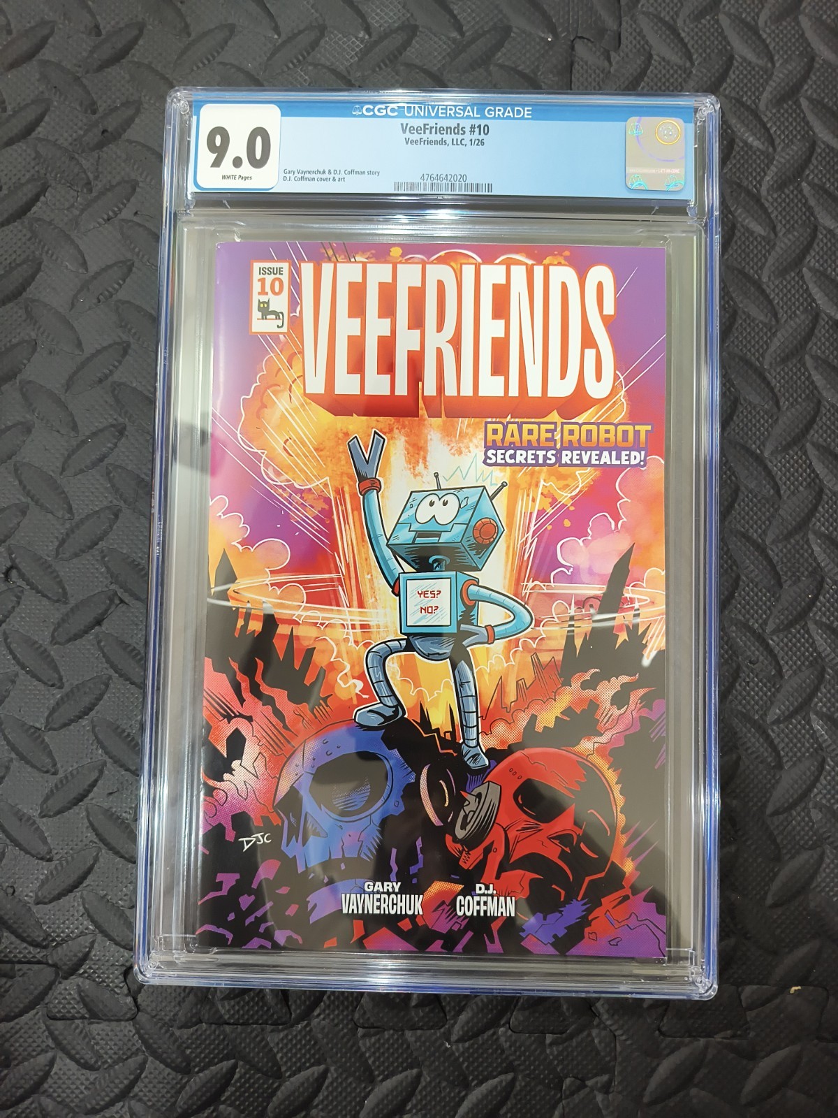 VeeFriends Comic #10 CGC 9.0 Rare Robot 2026 Gary Vaynerchuk D.J. Coffman