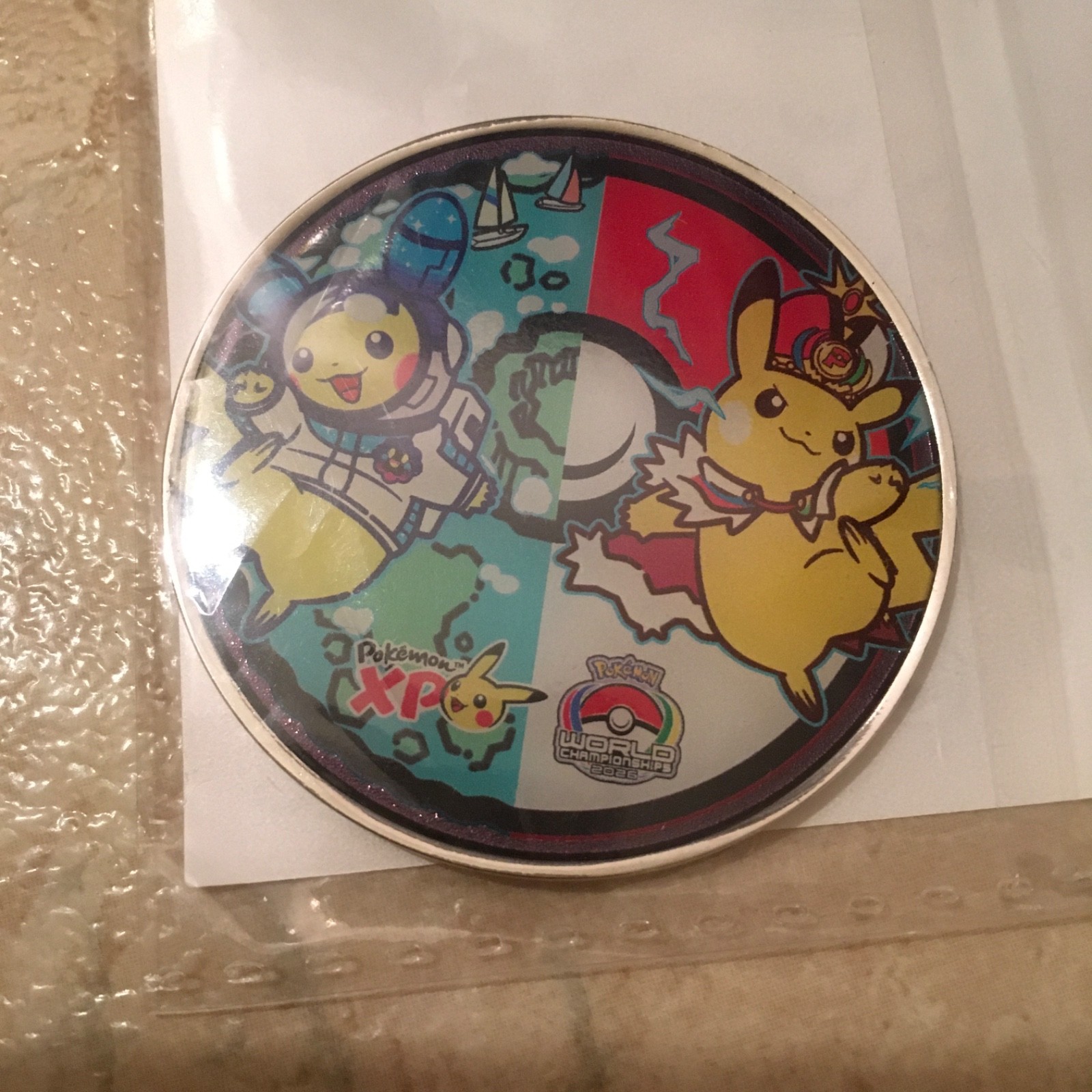 PokémonXP & 2026 Pokémon World Championships Coin, sealed, new, Pokemon Center