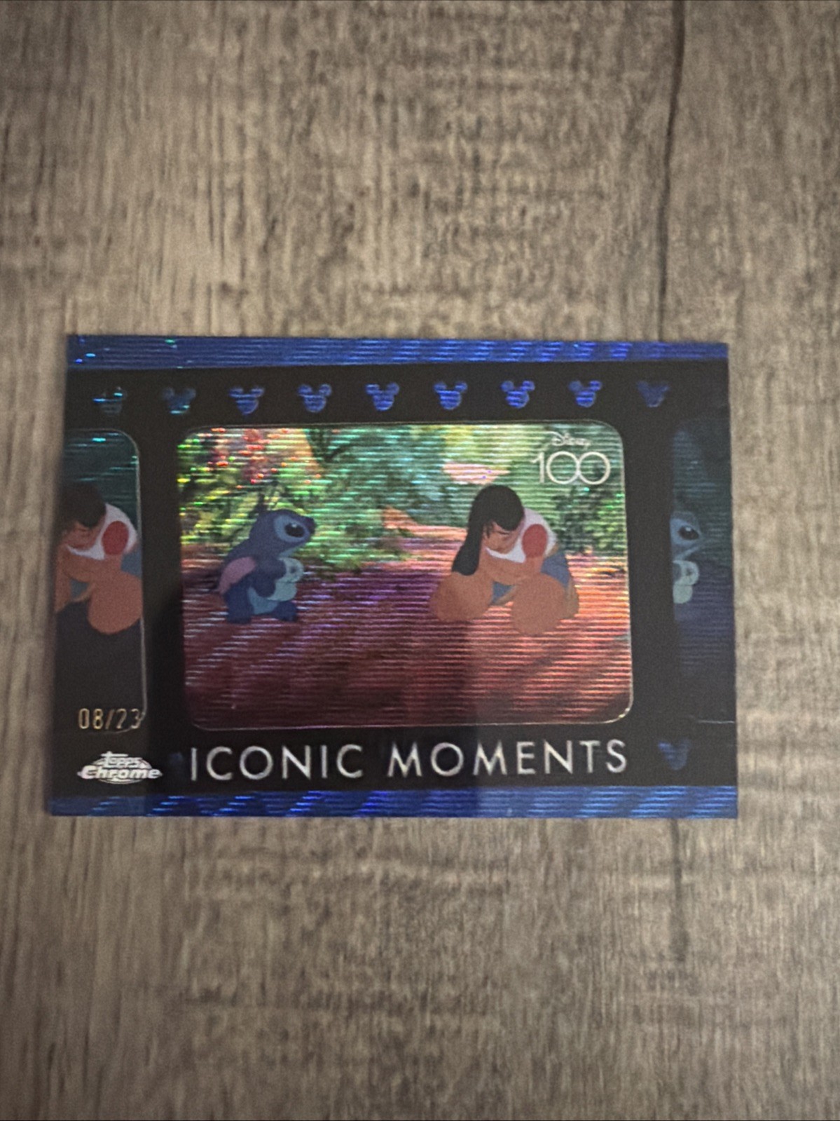 2023 Topps Chrome Disney 100 Iconic moments Blue Wave Refractor /23 IM-14 Stitch