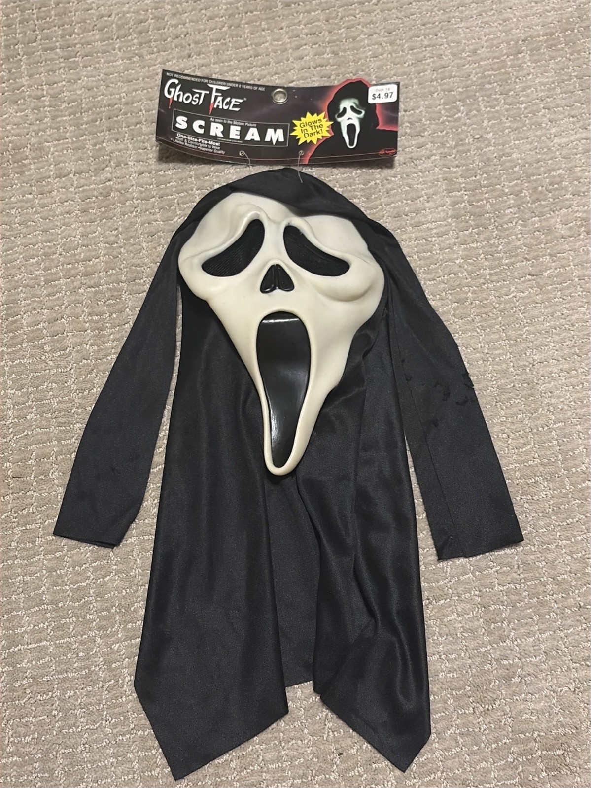 NOS Vintage 1997 Easter Unlimited Fun World DIV Ghost Face Scream Mask 9206