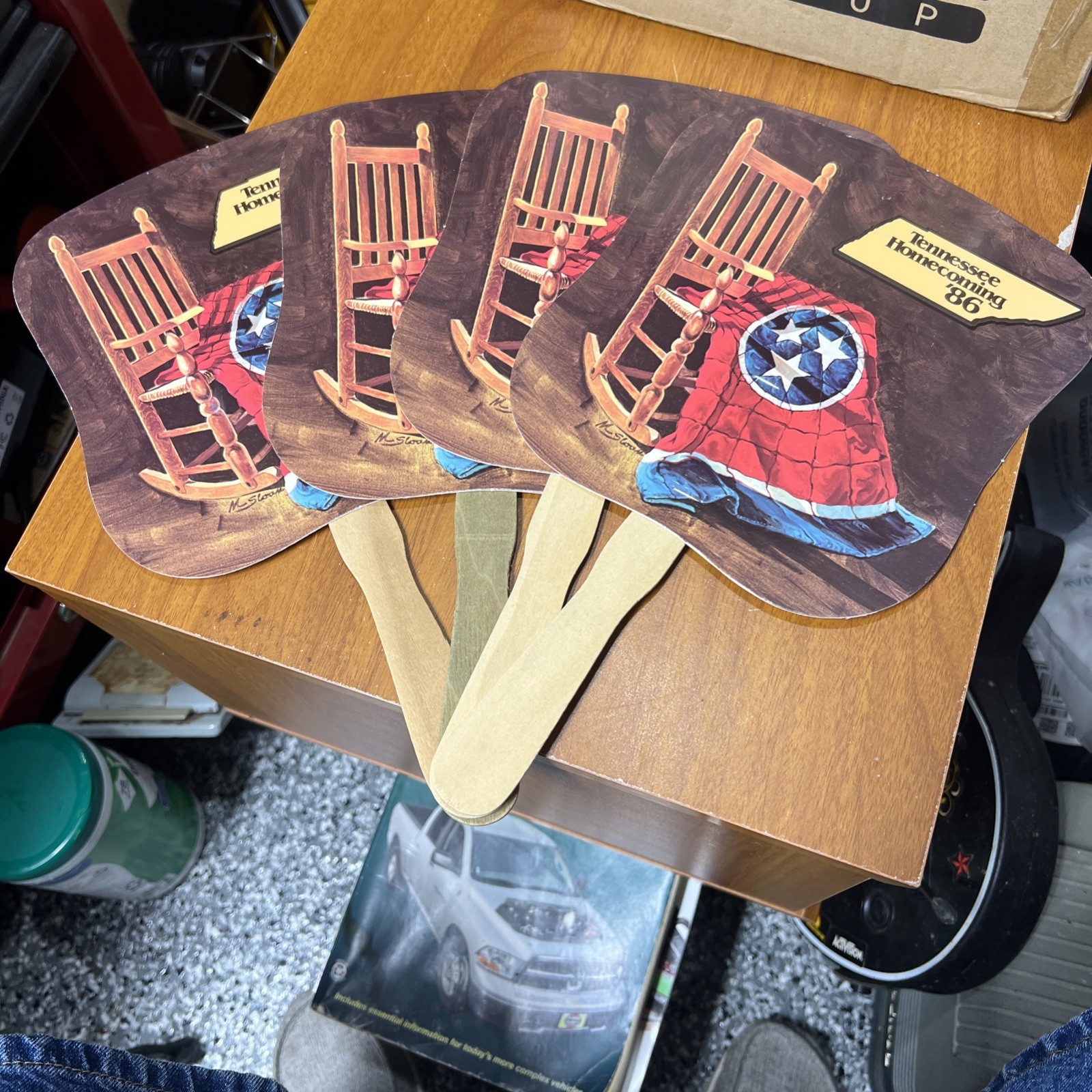 Vintage 1986 Paper Fan Tennessee Homecoming '86 Lot Of 4.