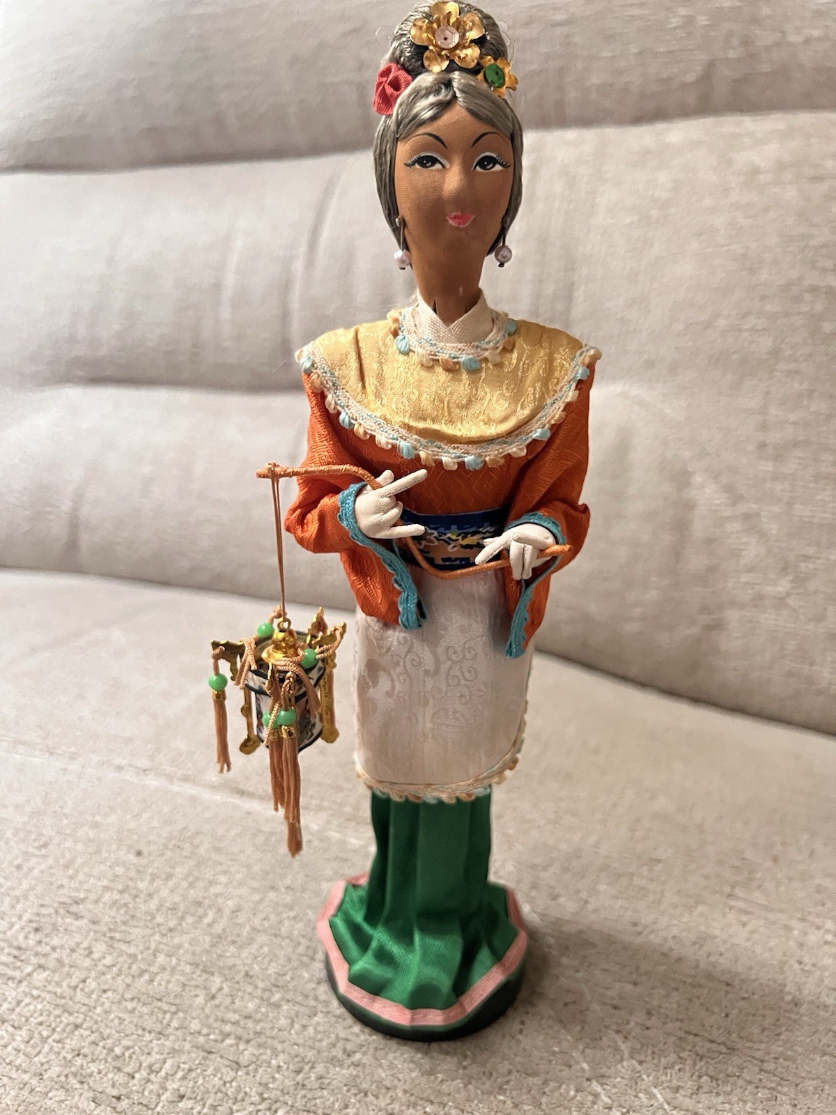 VTG Chinese Lady KoreanGeisha Doll Cloth  Lantern New Orleans Signed Avin