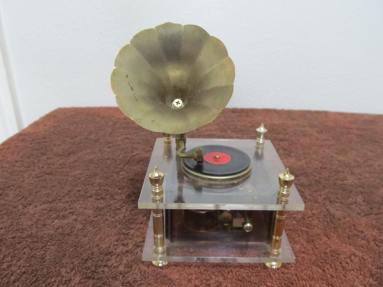 VINTAGE PHONOGRAPH RECORD PLAYER WIND-UP MUSIC BOX - PLAYS \