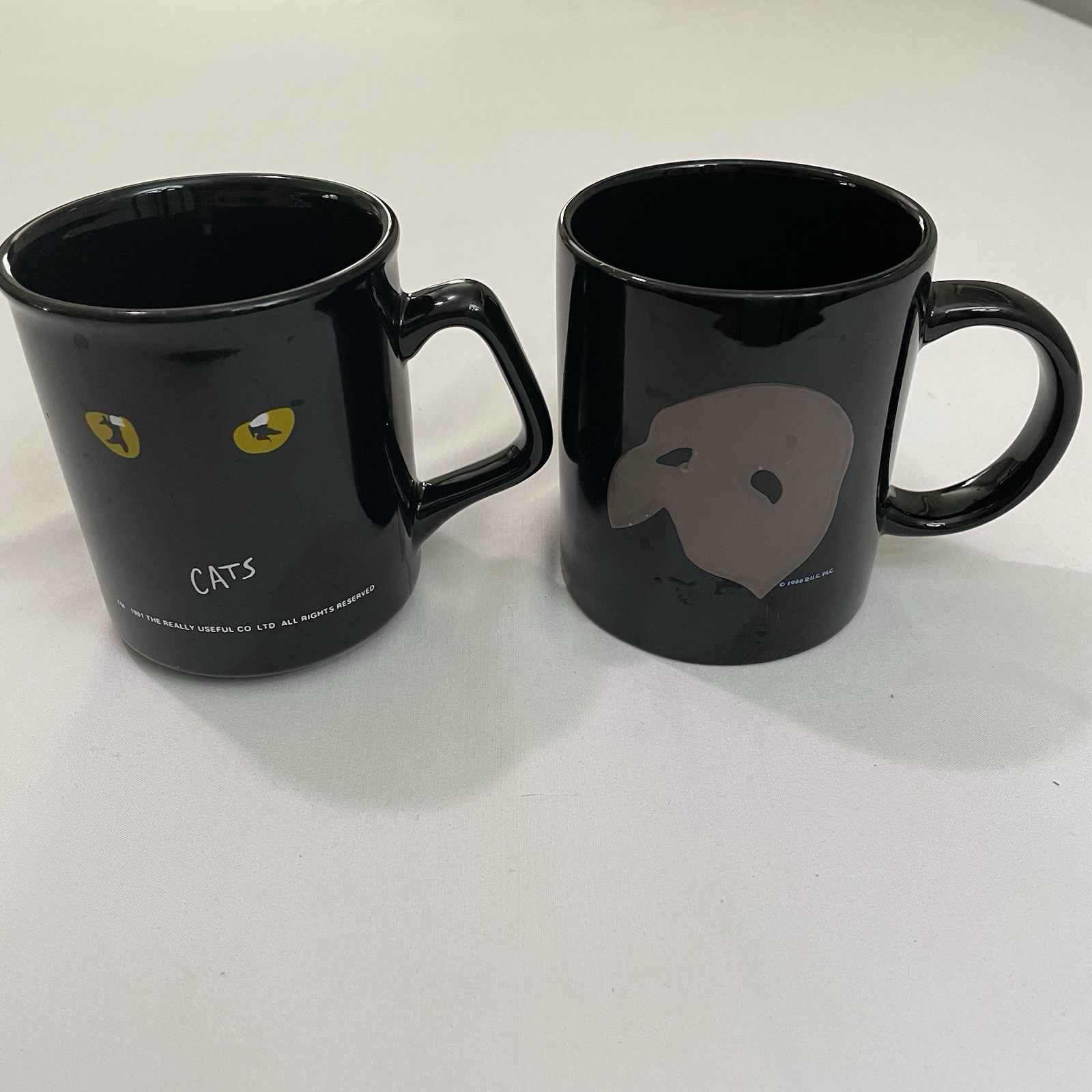 Vintage 1986 The Phantom of the Opera & 1981 Cats Ceramic Coffee Tea Mug