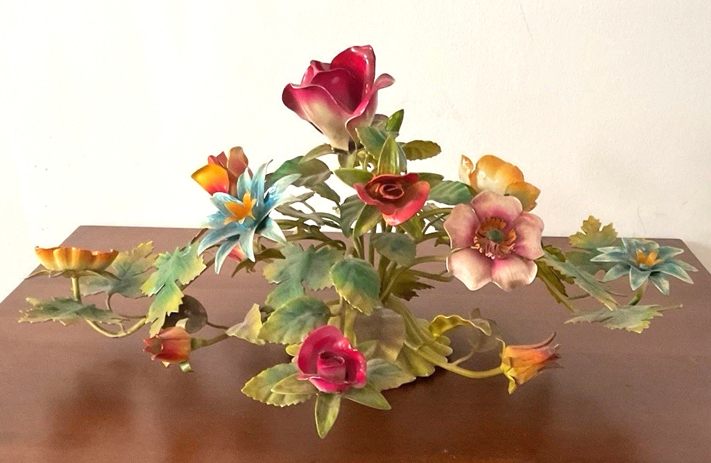 Vtg Italian Toleware Center Piece Metal Flowers 18x9 Hand Painted 50-60s-NO DUTY