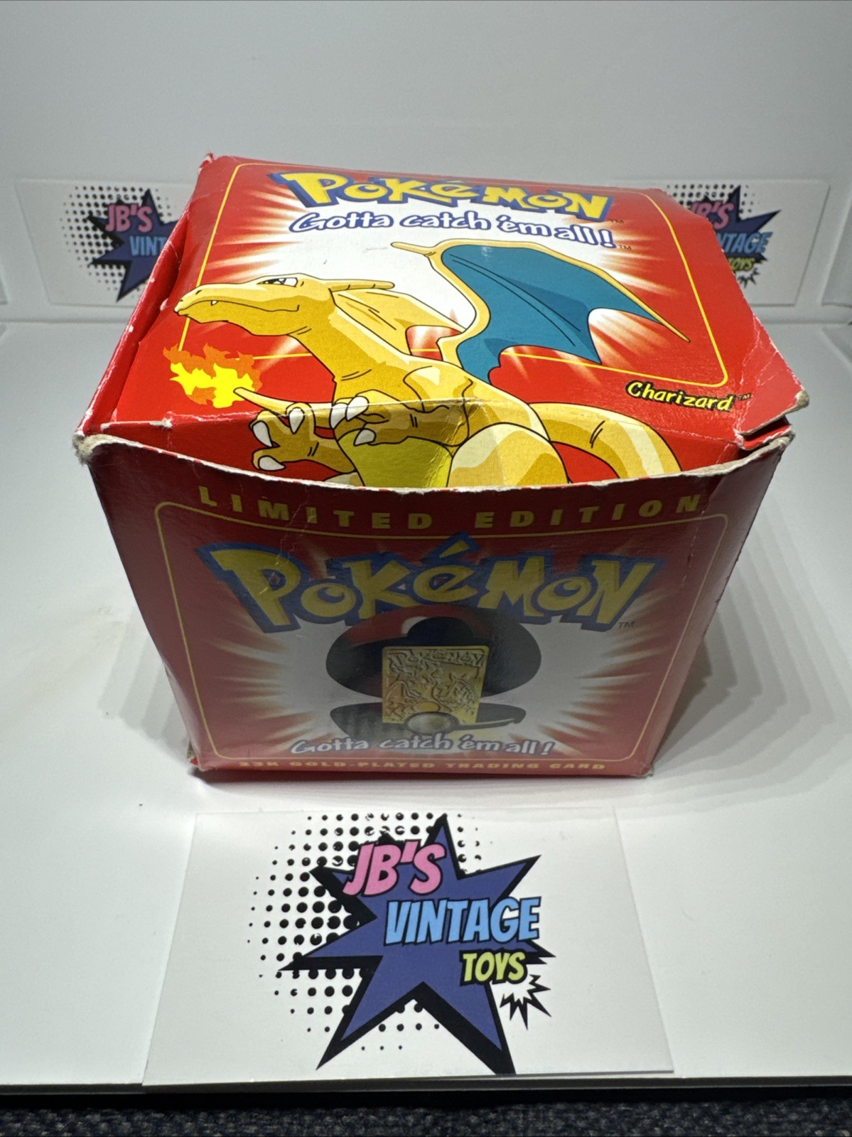 Pokémon Gotta catch \'em all  Limited Edition Charizard Box