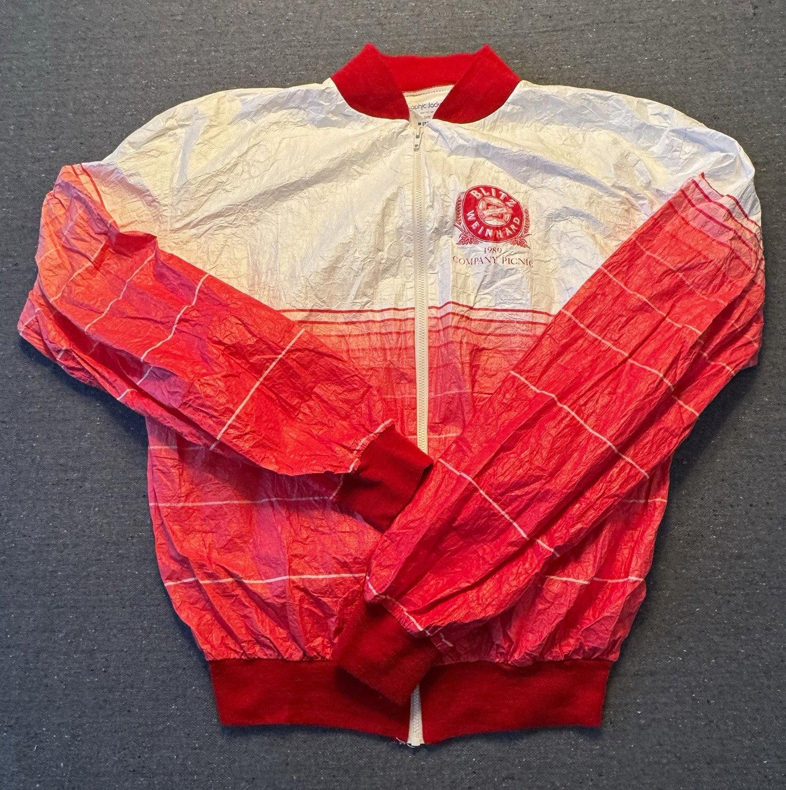 Vintage 1989 Blitz Weinhard Brewery Tyvek Graphic Jacket Sz M Windbreaker Rare