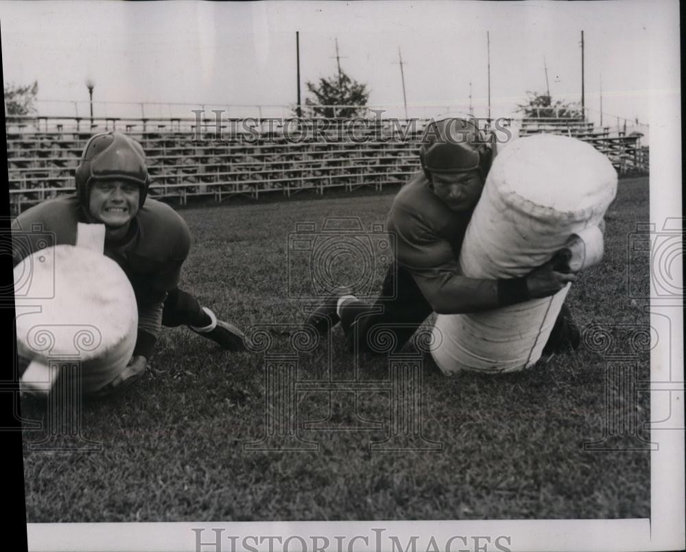 1939 Press Photo Richard Orr, Jr., Captain Allen Bergner, U. S. Naval Academy