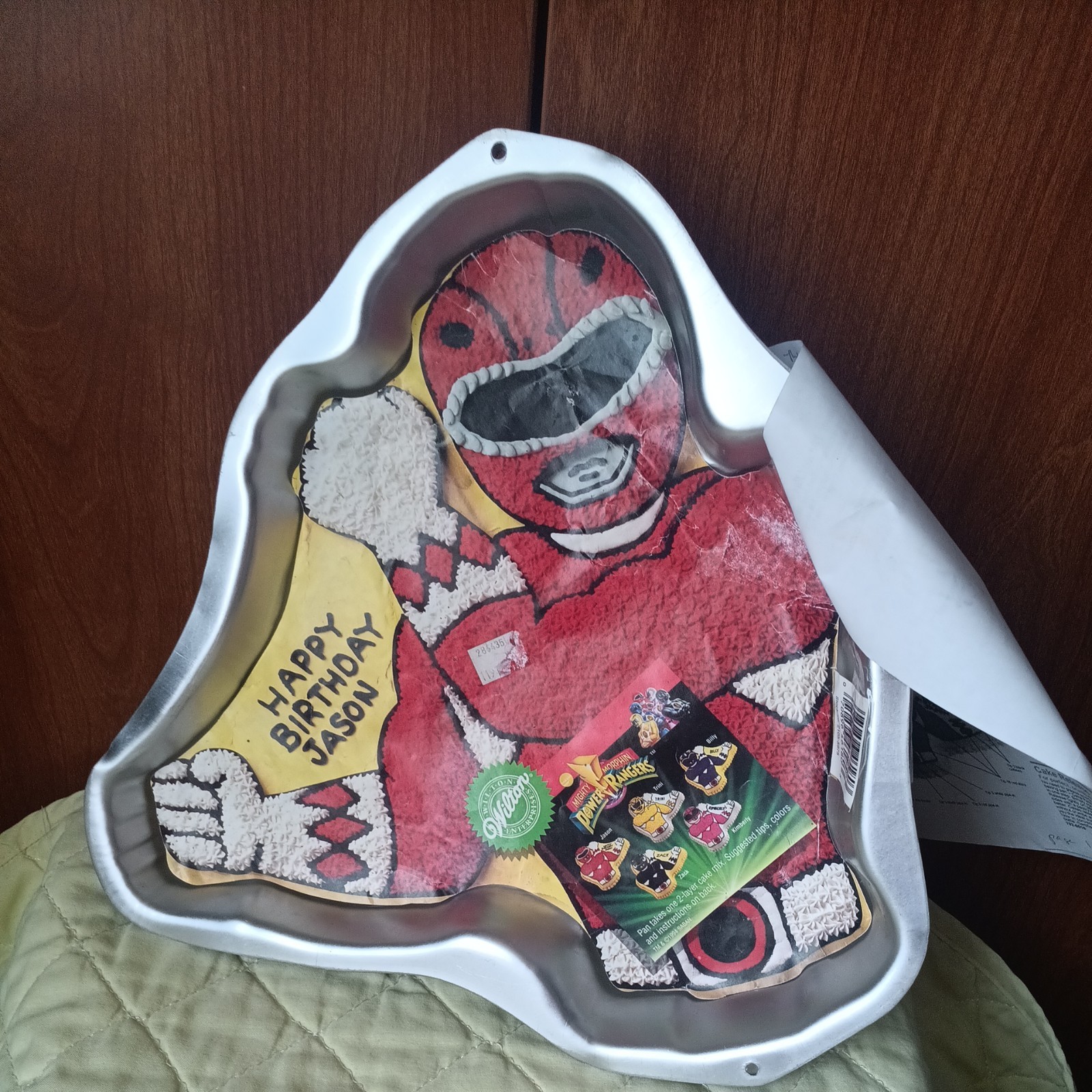 Wilton Saban's Mighty Morphin Power Rangers Cake Pan VTG 2pans with instructions