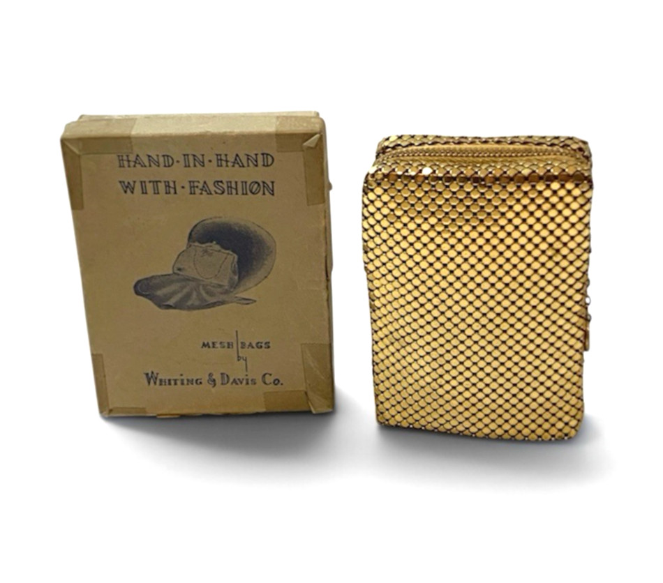 Unused VTG 1940s Whiting & Davis Flapper Gold Tone Mesh Zippered Cigarette Case