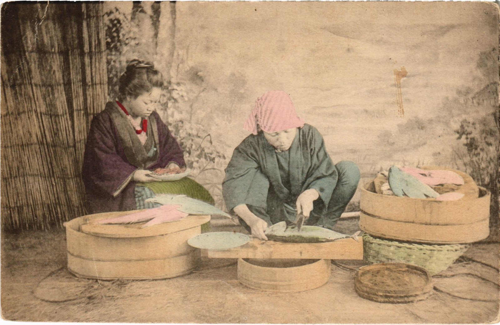 PC JAPAN WOMEN PREPARING FISH HAND TINTED (a86409)
