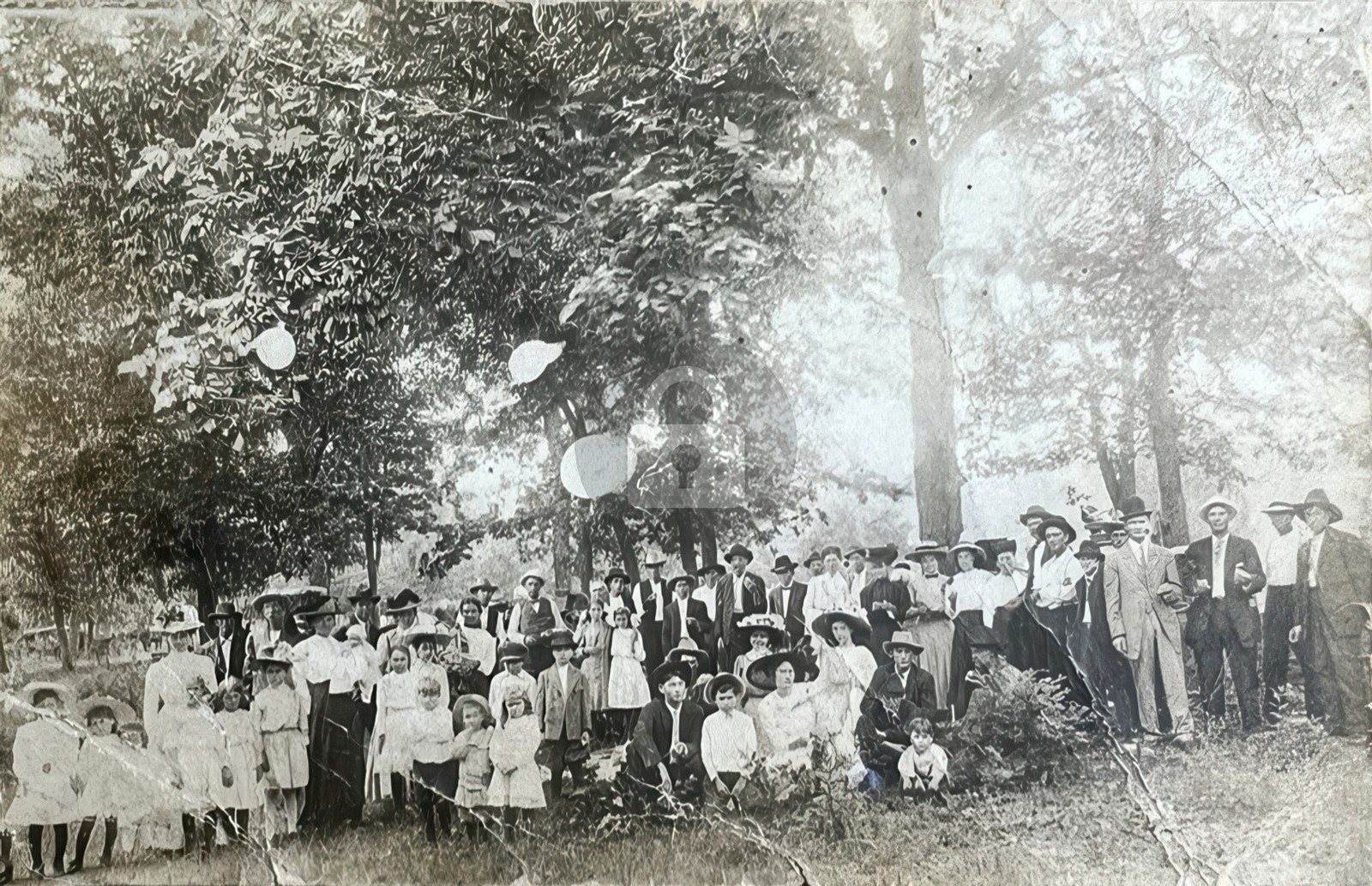 1912 \