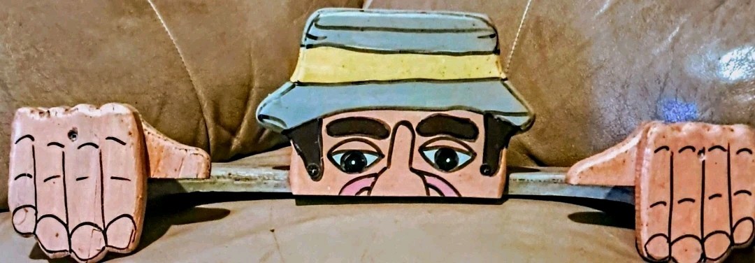 Home Improvement TV Show Memorabilia, Wilson Fence Art, Tim Allen Tool Time