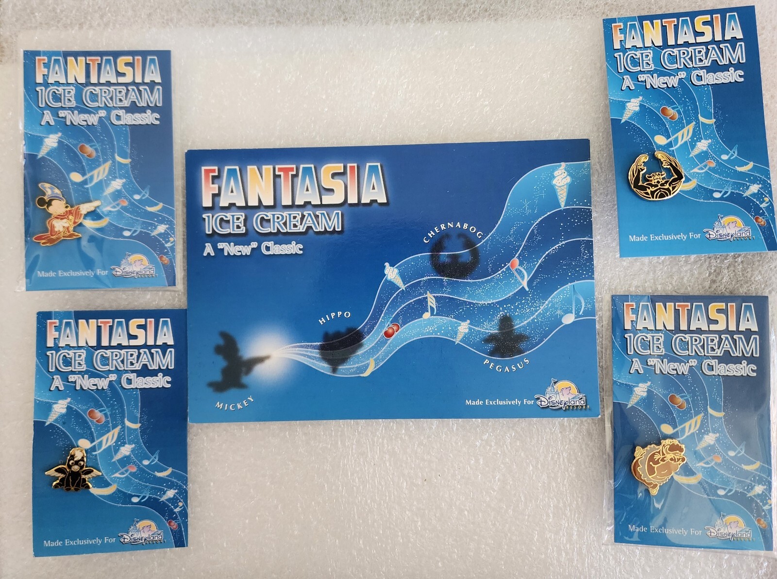 Fantasia Ice Cream 4-Pin Set Chernabog Pegasus Hippo & Sorcerer w/Display Card  