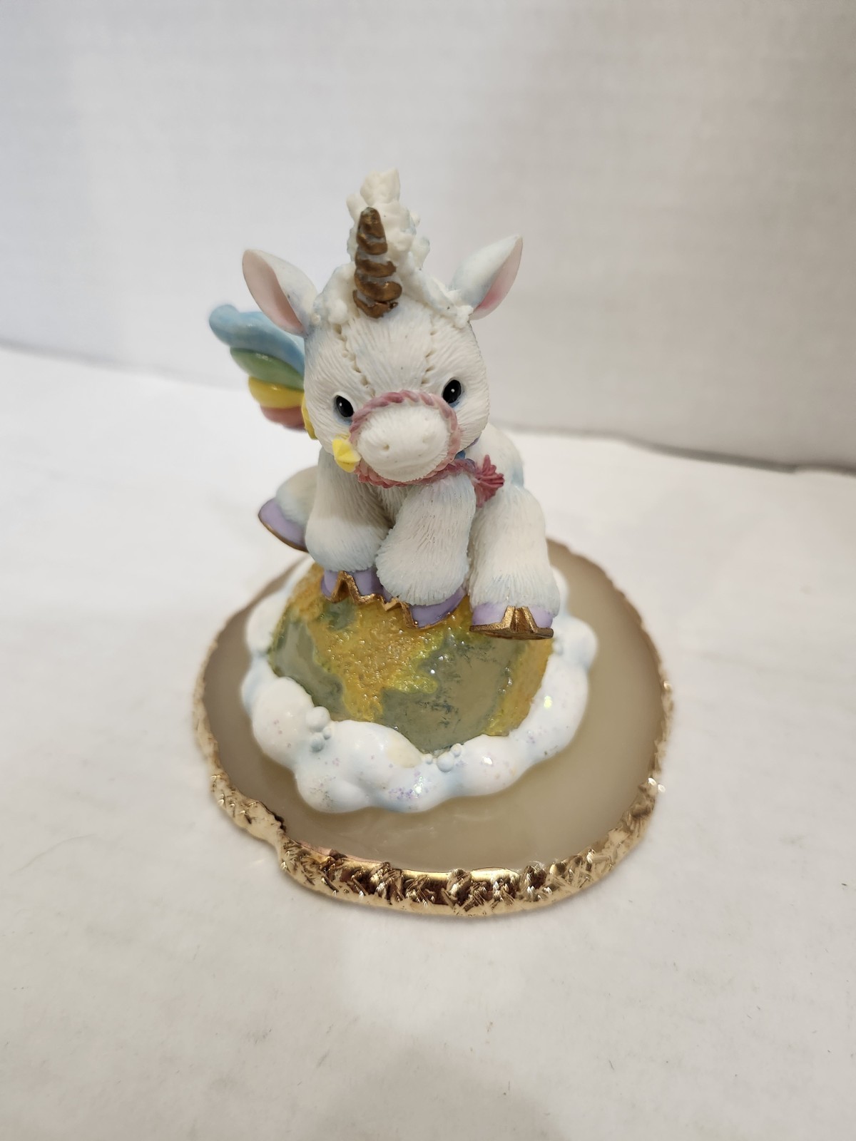 Enesco Starlight Starbright Unicorn THE WORLD CAN BE YOURS 1995 NEW w/out BOX