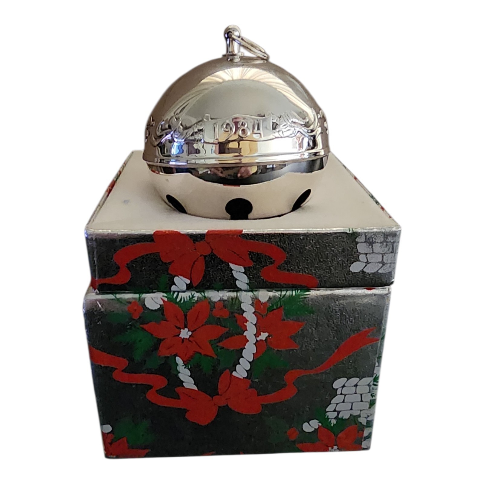 Vintage 1984 Wallace Silverplate Christmas Sleigh Bell Ornament Ball with Box