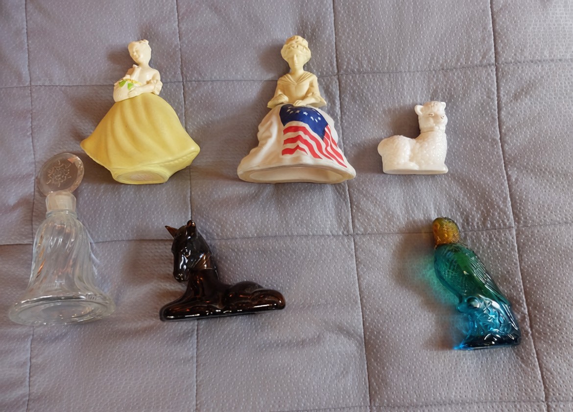 Grandma\'s Vintage Avon Perfume Bottles Lot of 6 - Betsy Ross, Island Parakeet