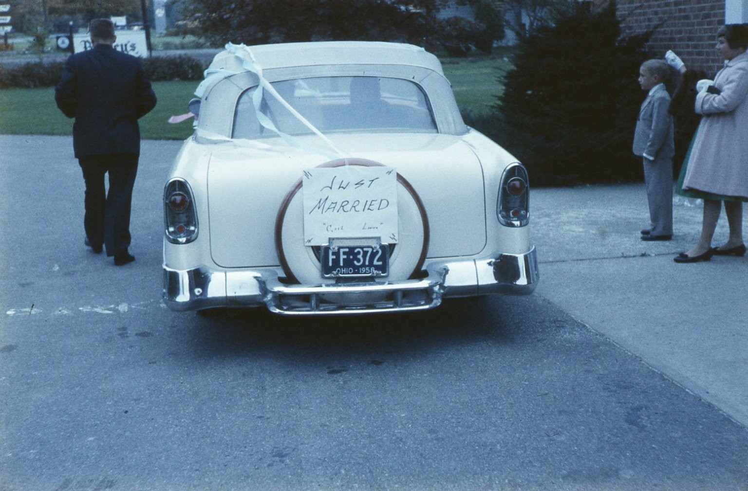 sl44 Slide 1950\'s Ohio Wedding JUST MARRIED Car 641a