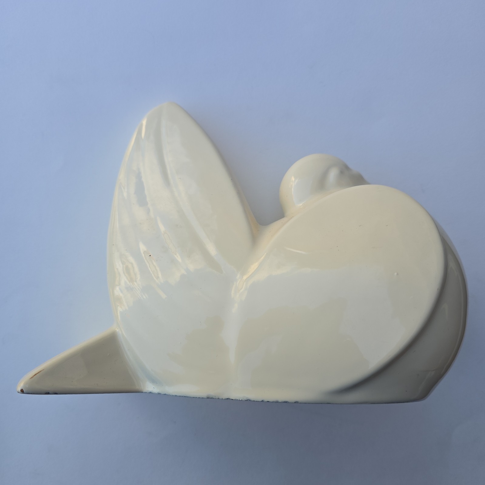 Pair Of Mid Century Ceramic VANGUARD ACCENTS  Cream White Dove Birds 7x6x3