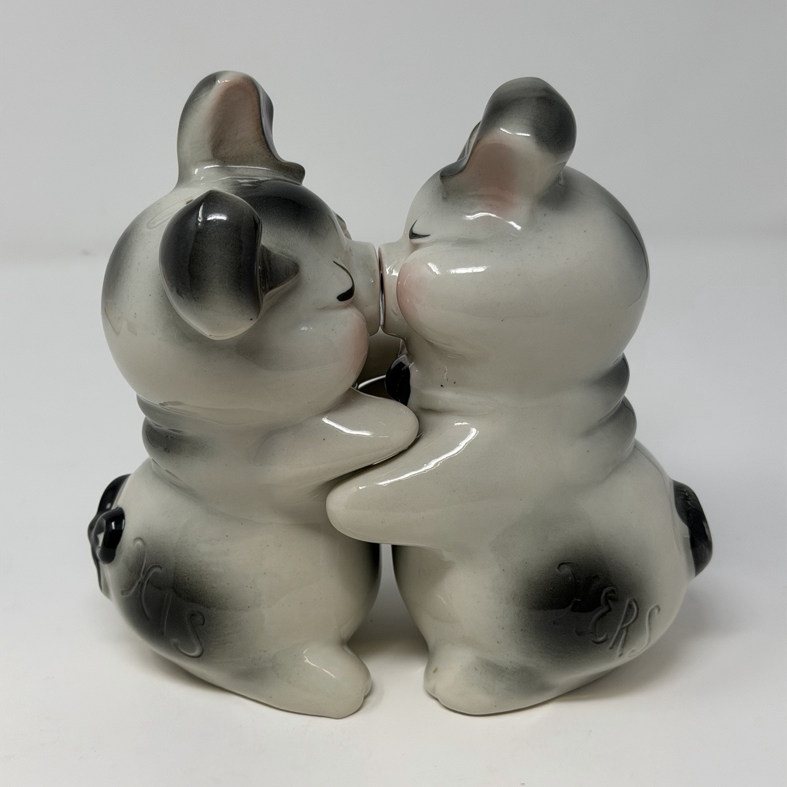 Vintage 1958 Van Tellingen Bendel Hugging Pigs Salt & Pepper Shakers His Hers