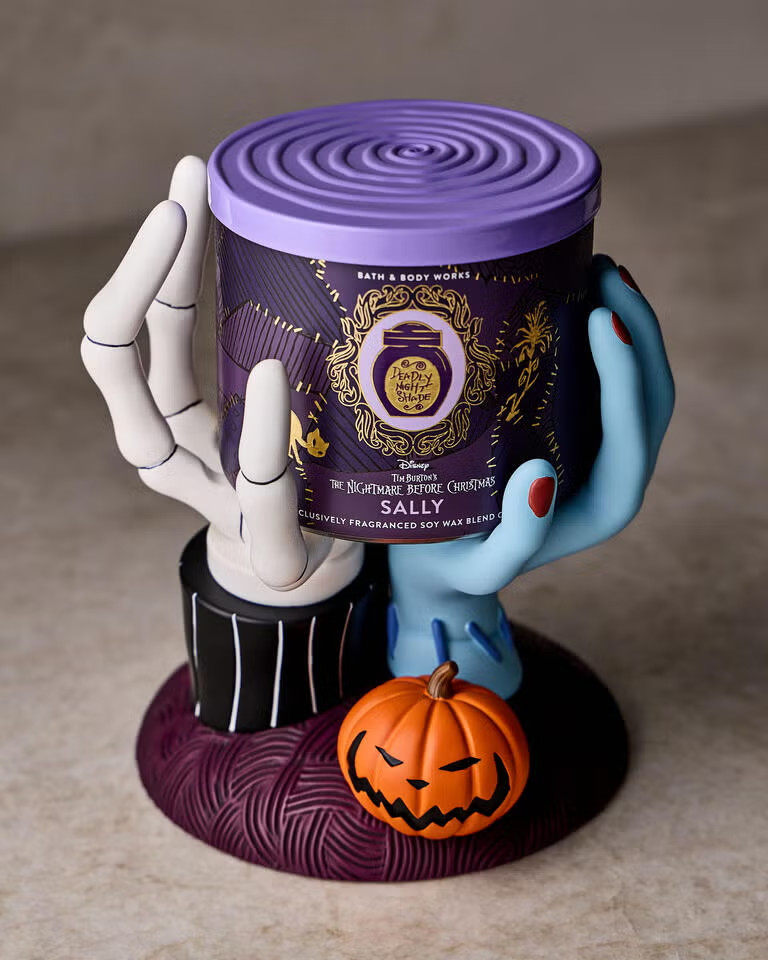 Bath & Body Works Disney Jack Skellington & Sally Hands Pedestal IN HAND