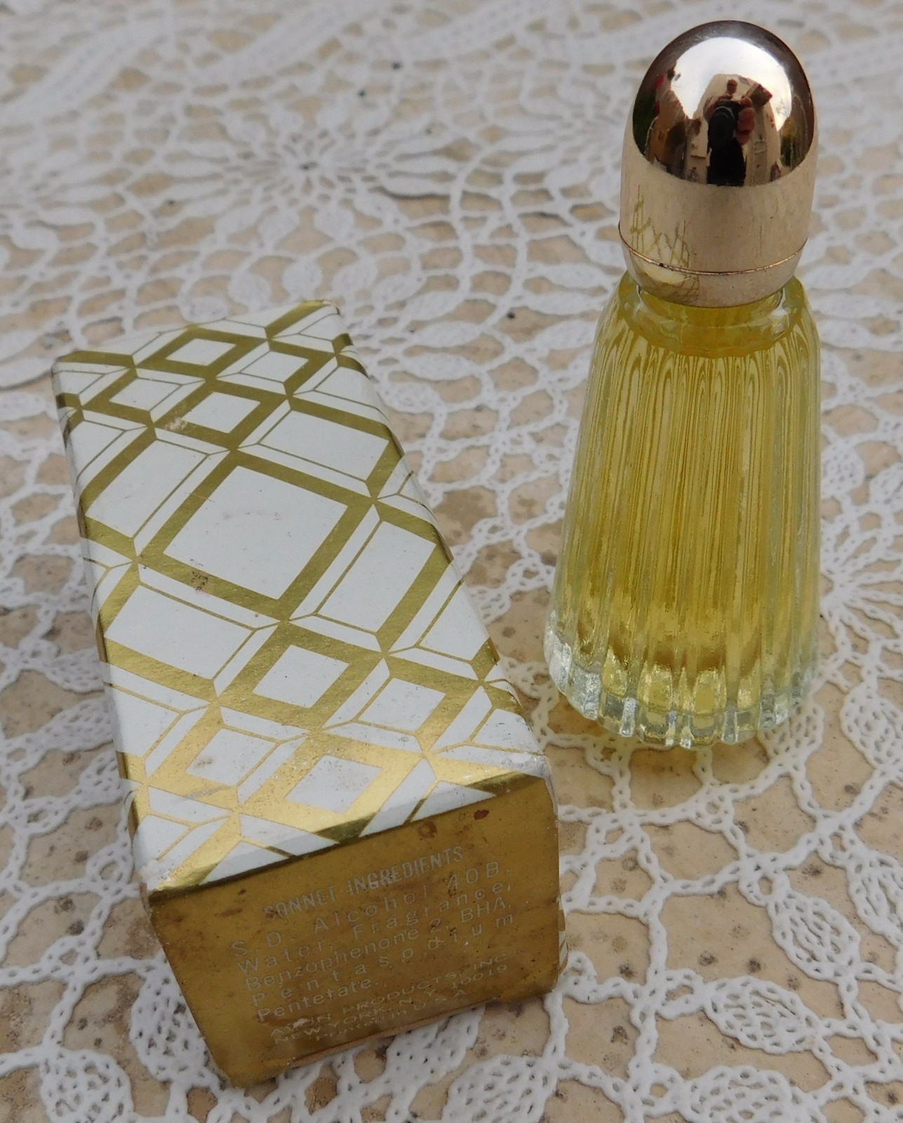 Vintage Avon SONNET .5 FL OZ Demi Cologne with Box 1973