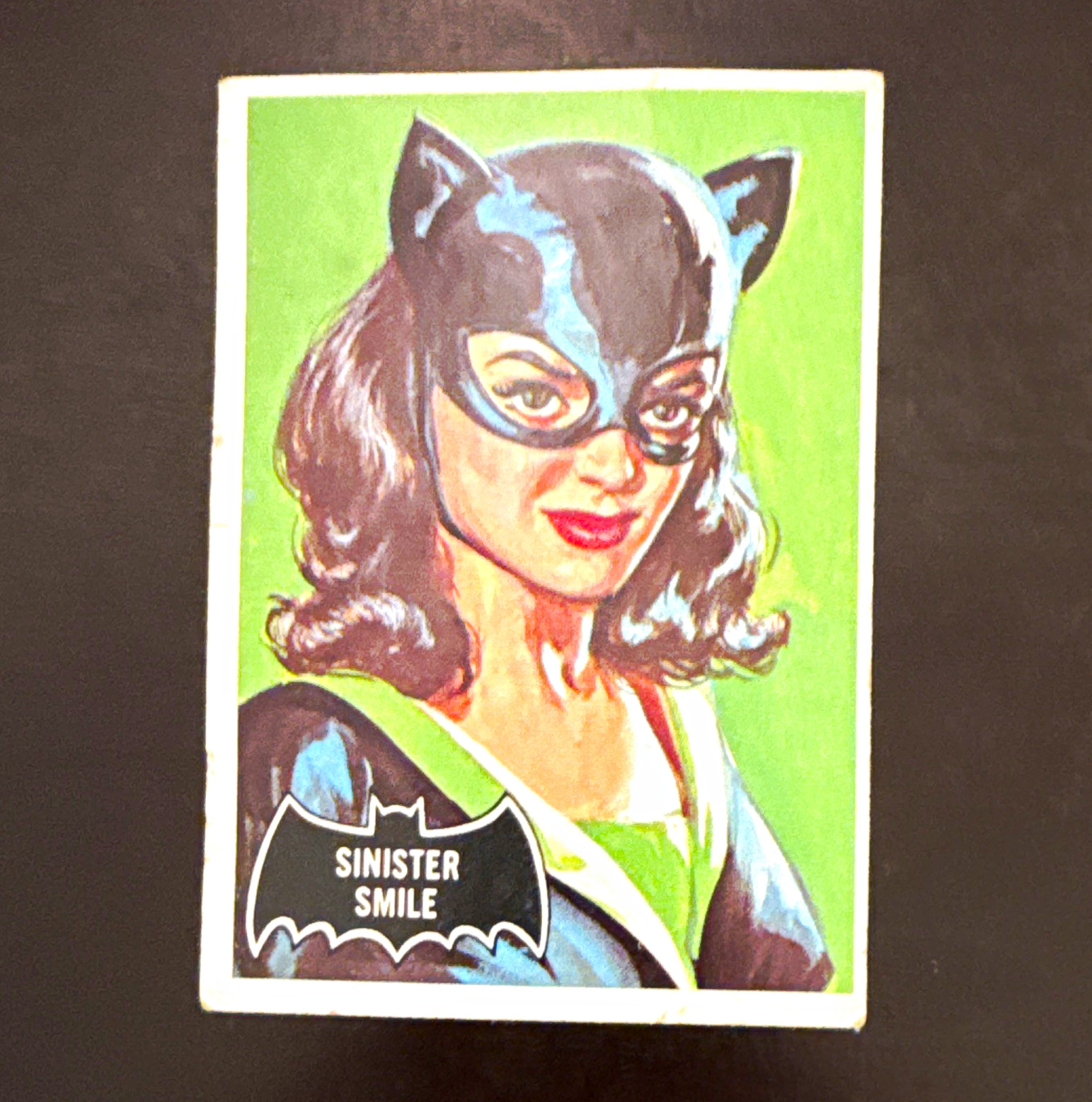 NPP 1966 Batman Base Set #27 Sinister Smile Catwoman Non-Sport Trading Card