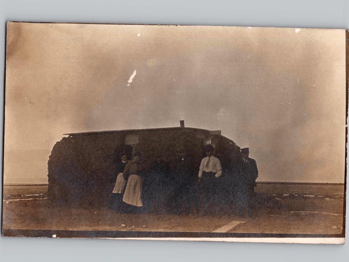 c1910 Early Settlers & Pioneers Home South Dakota SD RPPC Real Photo Postcard