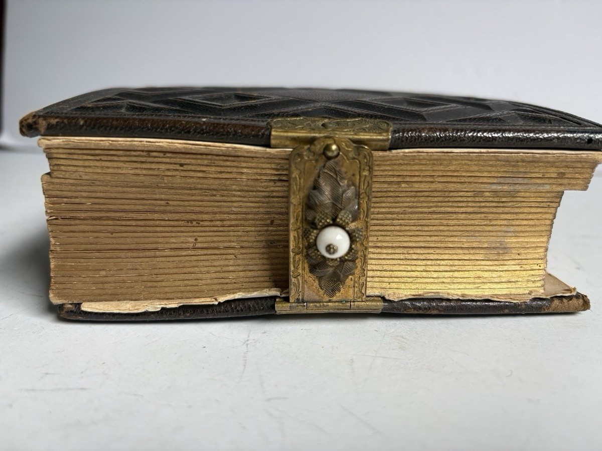 Lot Of Two Antique Photo album Cdv Tintype 1860s 1870s