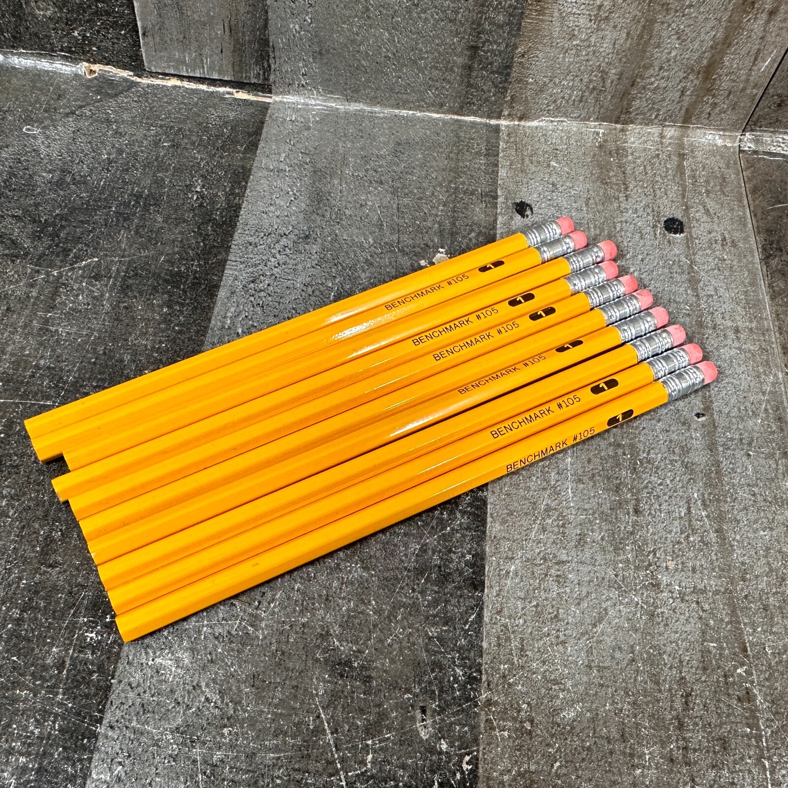 Vintage BENCHMARK #105 Pencils 1  Unused 105-1