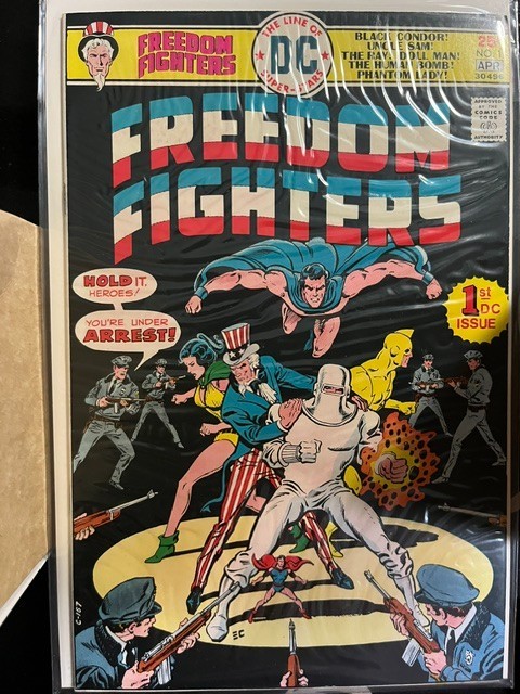 Freedom Fighters #1 (DC Comics March-April 1976) Freedom Fighters #1 (DC Comics March-April 1976)
