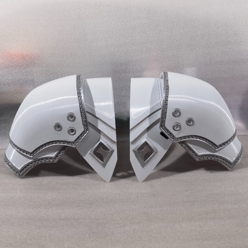 Final FantasyVII Sephiroth White Pair Cosplay Wearable Shoulder Armor Customized