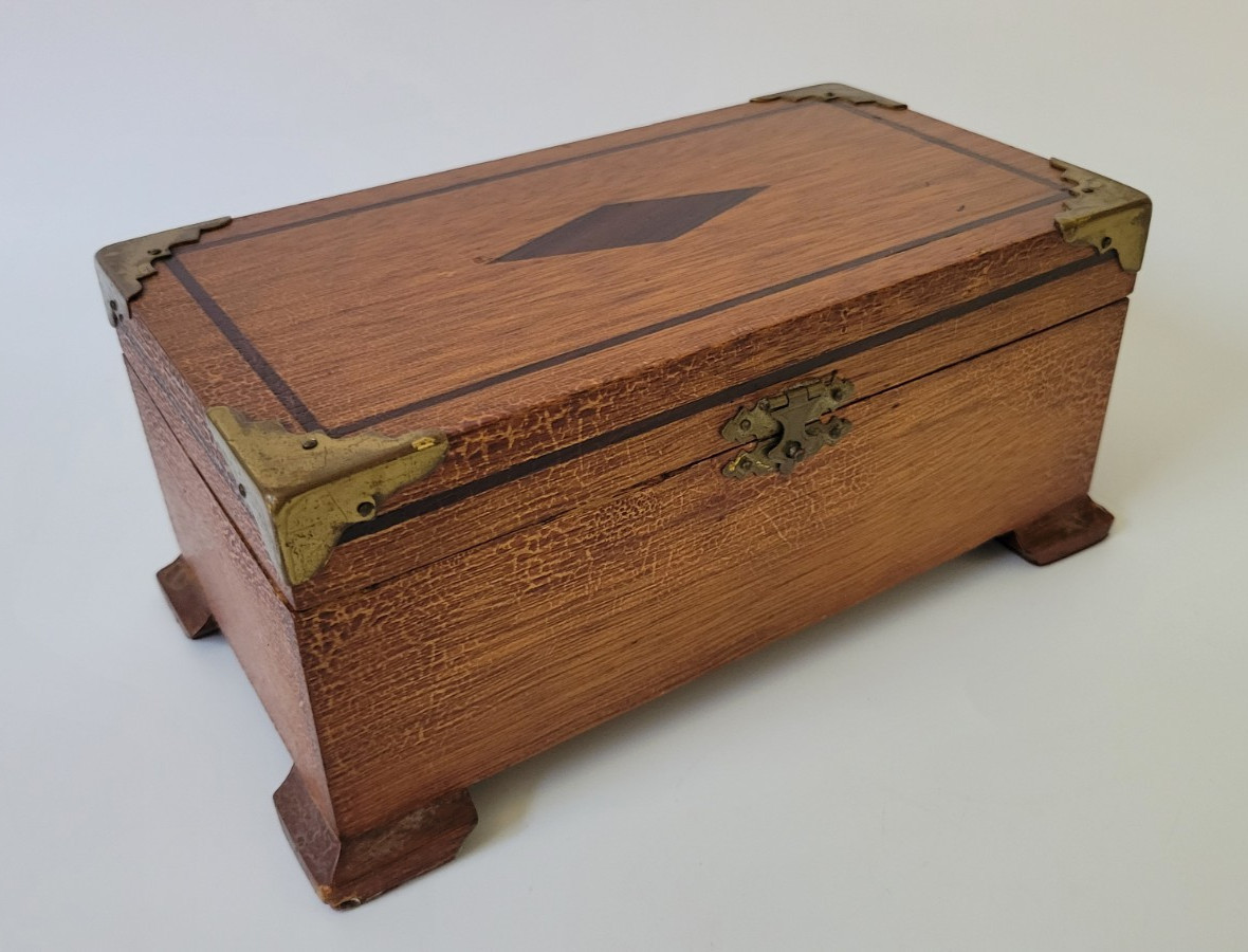 Charming Antique Vintage Wooden Jewelry or Keepsake Box  with Inlayed Designs